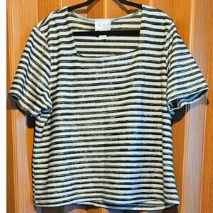 Vue Point 3X Black and White Striped Pullover with Gold and Silver Stripes
